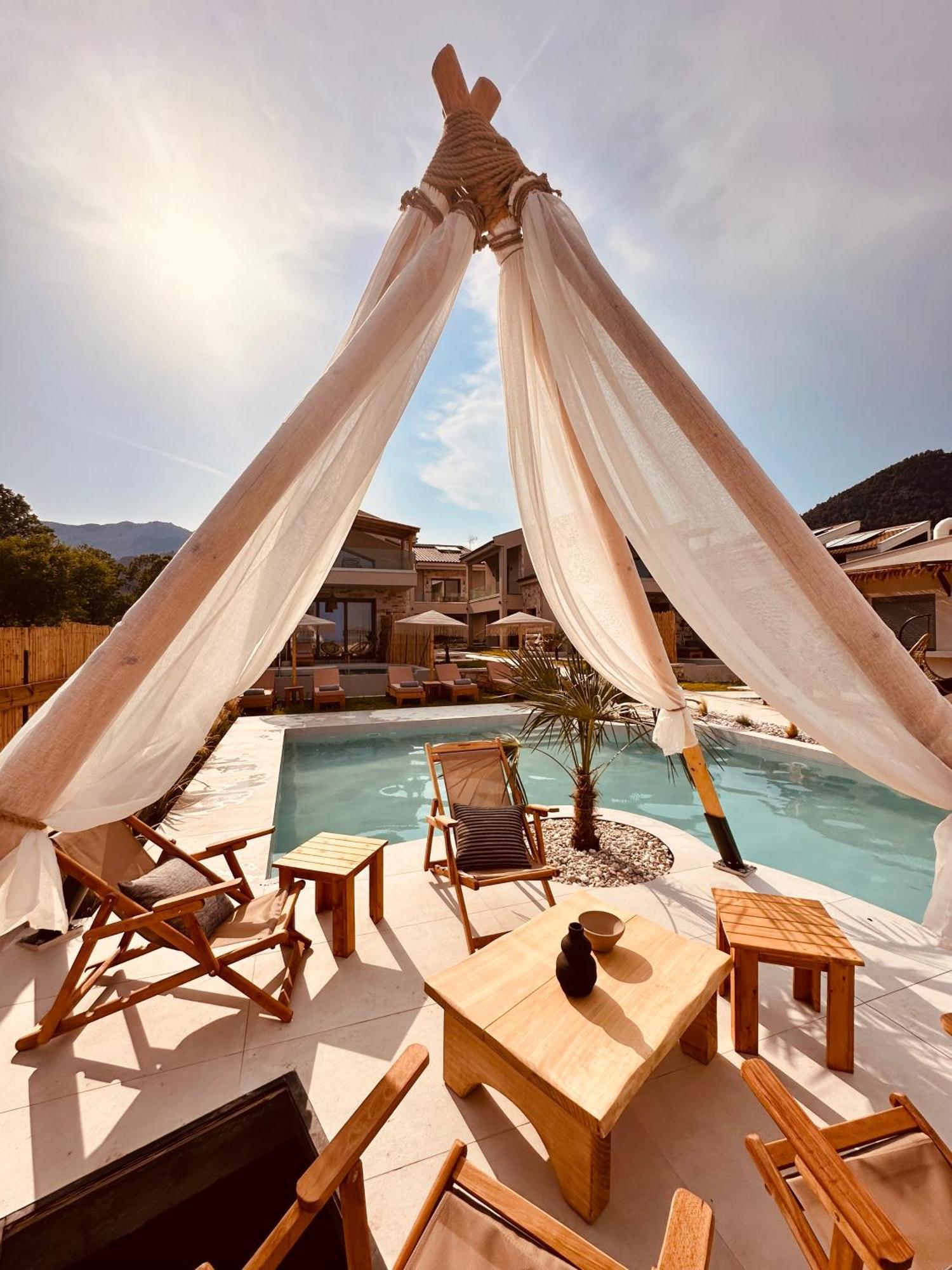 Amo Golden Suites Chrysi Ammoudia Dış mekan fotoğraf