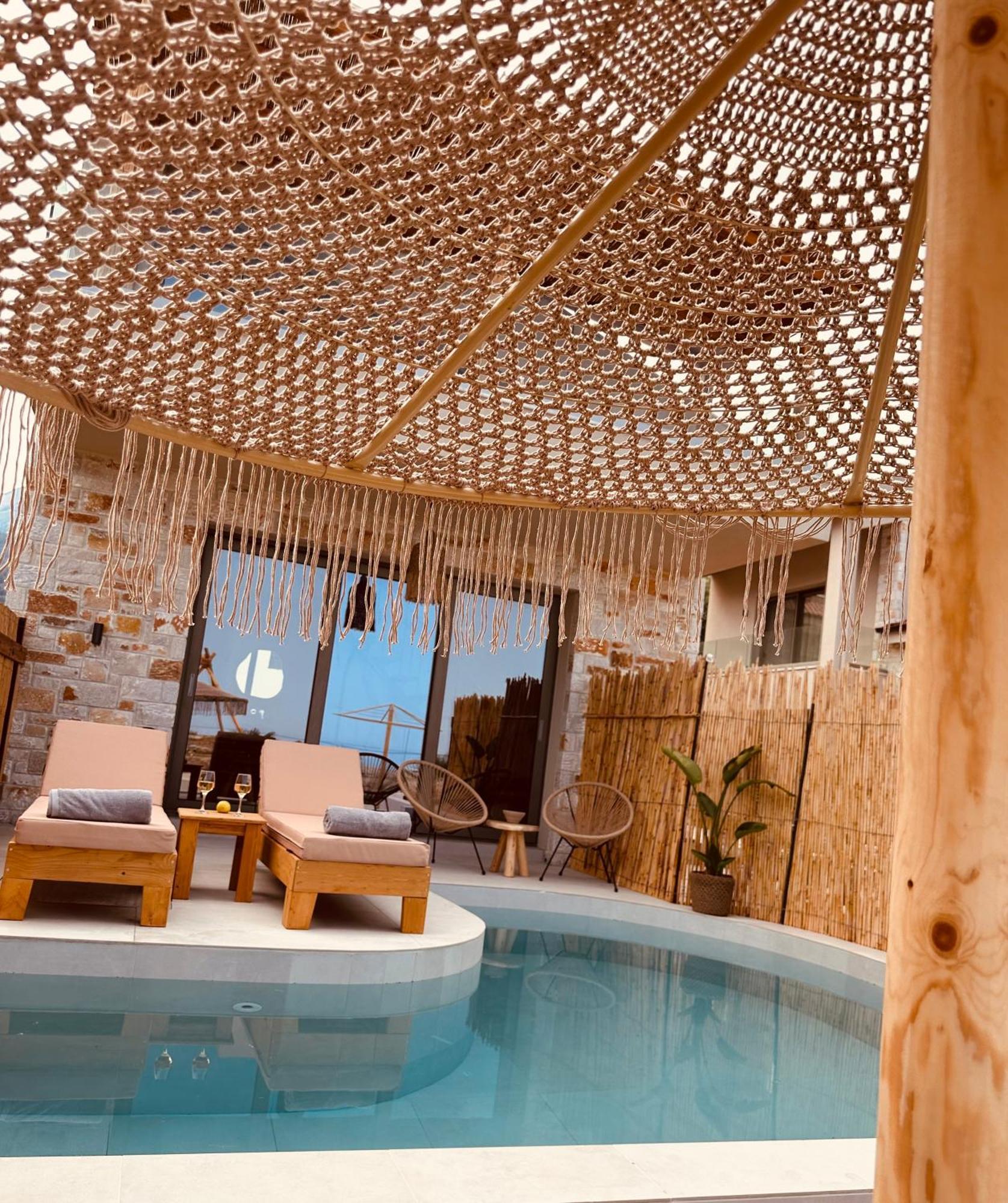 Amo Golden Suites Chrysi Ammoudia Dış mekan fotoğraf
