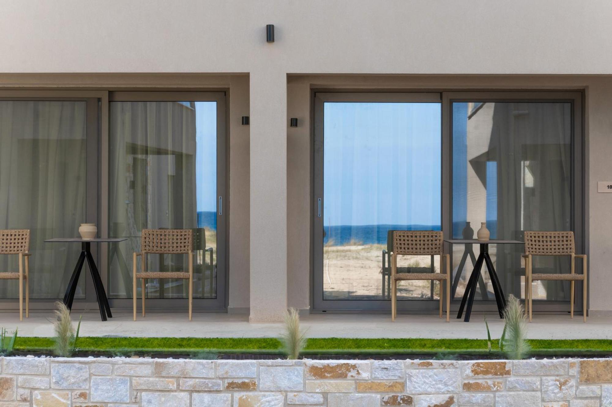 Amo Golden Suites Chrysi Ammoudia Dış mekan fotoğraf