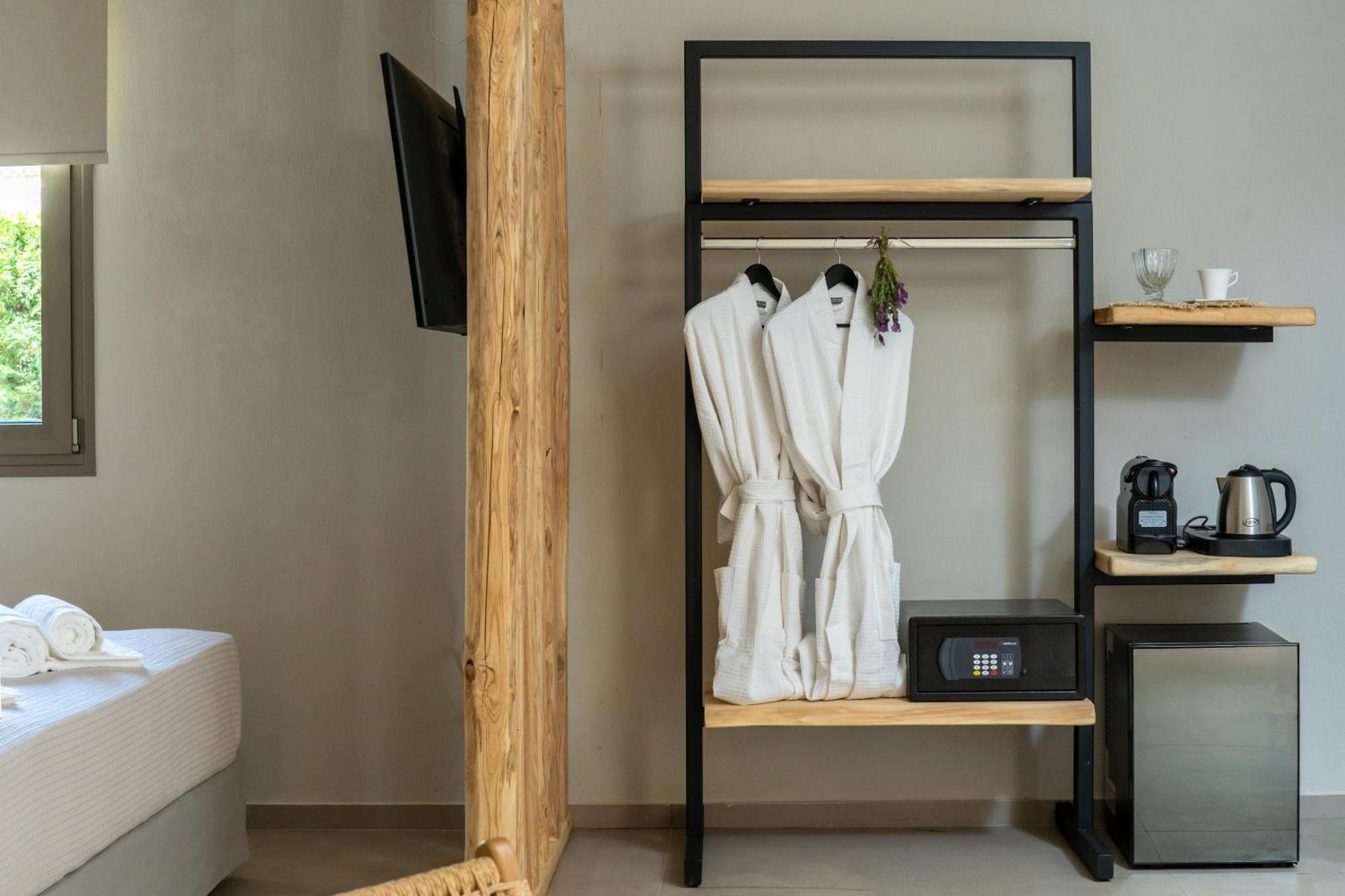 Amo Golden Suites Chrysi Ammoudia Dış mekan fotoğraf
