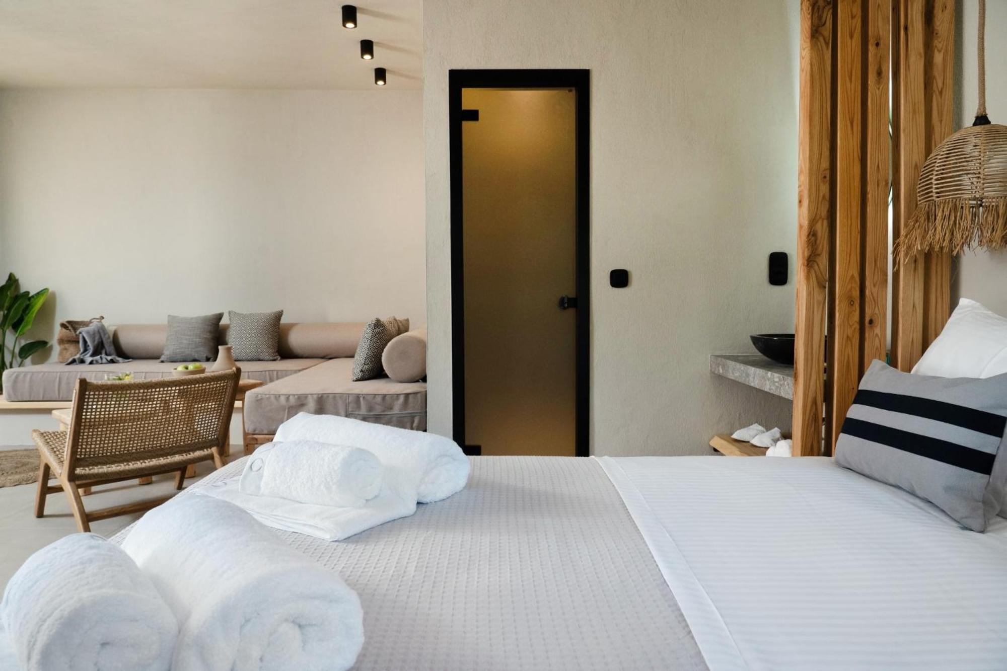 Amo Golden Suites Chrysi Ammoudia Dış mekan fotoğraf